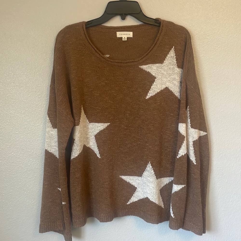 Promesa light summer sweater